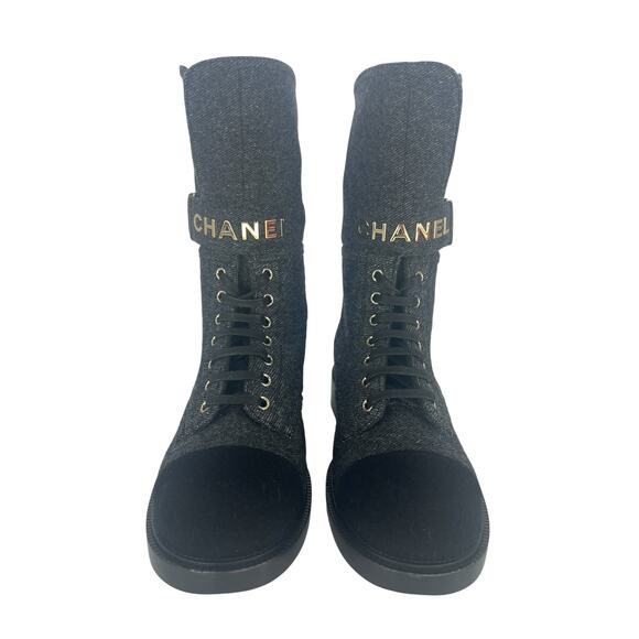 Chanel 2021 Interlocking CC Cap Toe Tweed Logo Combat Boots - Picture 6 of 16